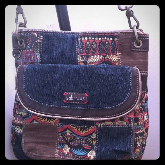Purse - Picture 1 of 8